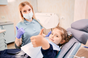 Cas d'urgence clinique: choc sur 2 dents de devant centre dentaire Marseille Saint just 